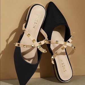 Point Toe Studded Decor Flat Mules